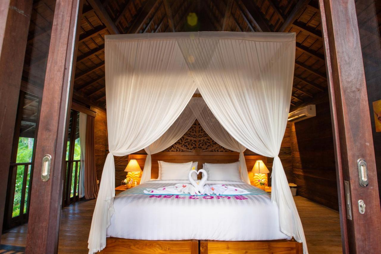Hotel The Kirana Tembok Tejakula Esterno foto