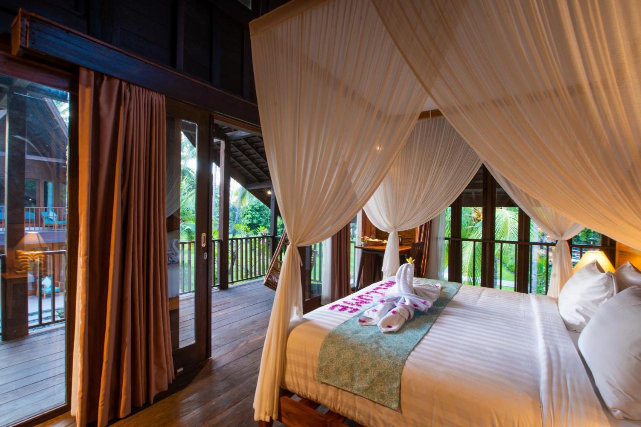 Hotel The Kirana Tembok Tejakula Esterno foto