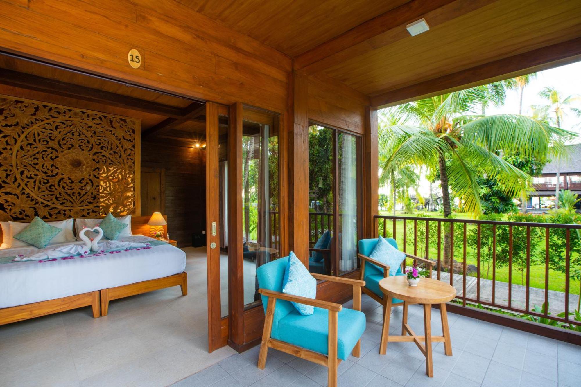 Hotel The Kirana Tembok Tejakula Esterno foto